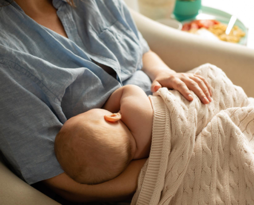 Priver | Breastfeeding Essentials: A Guide to the Best Products and Accessories for New Moms